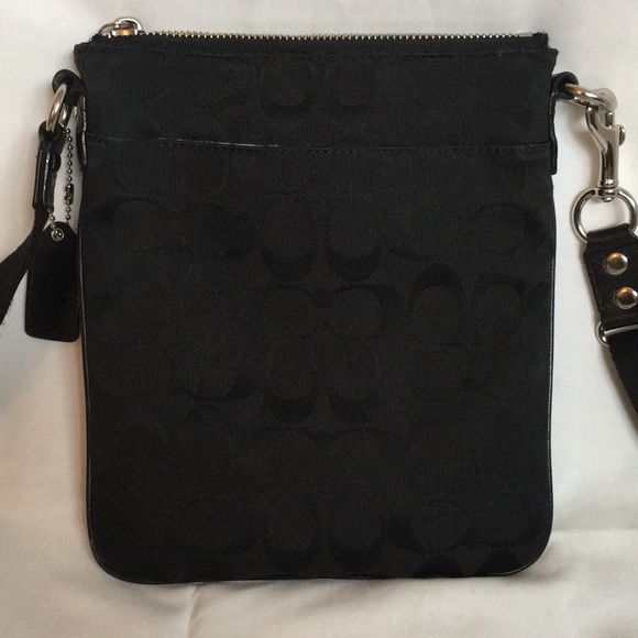 Coach Crossbody Bag - Picture 3 of 4